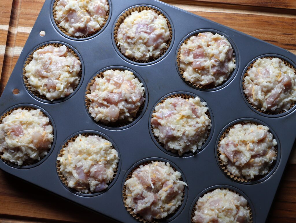 Fill each muffin cup with the meat mix. 