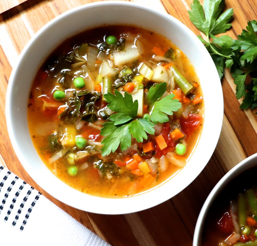 Healthy 10 Vegetable Soup