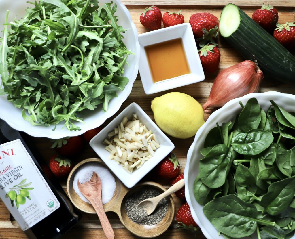 Spinach Arugula Salad with Strawberries Ingredients
